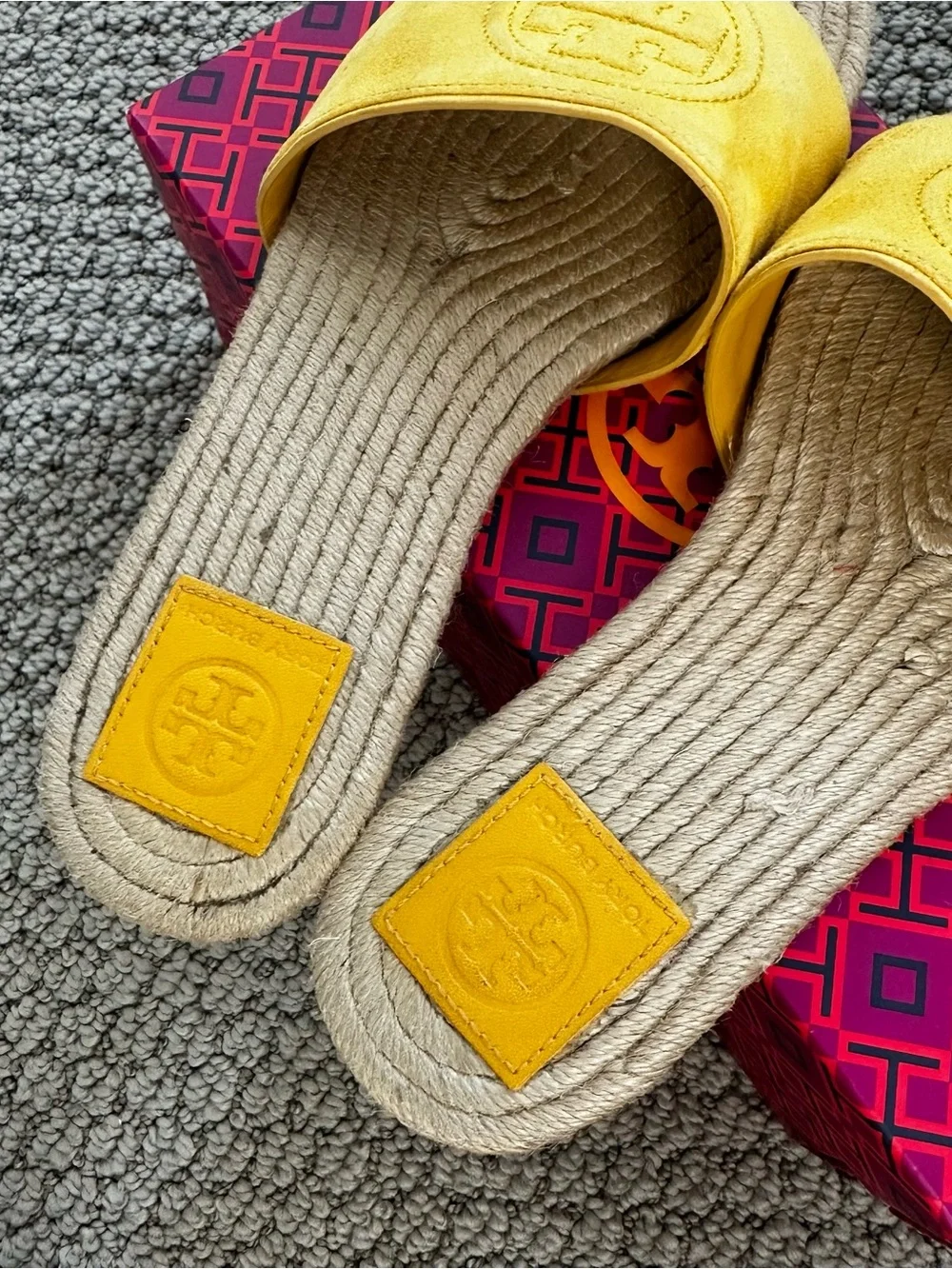 Tory Burch Yellow Suede Benton Espadrille Slide Sandals Size 7.5